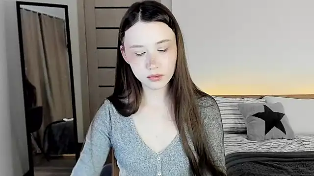 Stella Sunny online show from March 2026 12:38:01 AM