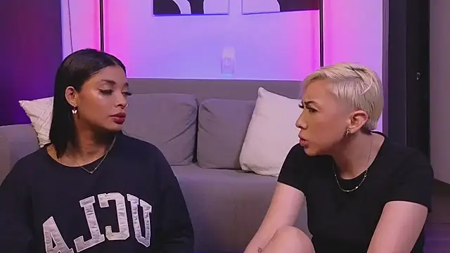 Snapshot of jane_hart_ chatting on December 2024 02:16:01 AM jane hart online show from December 2024 02:16:01 AM