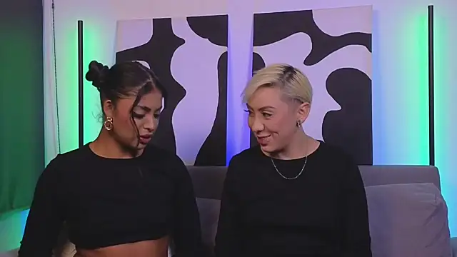 Snapshot of jane_hart_ chatting on January 2025 02:07:02 AM jane hart online show from January 2025 02:07:02 AM