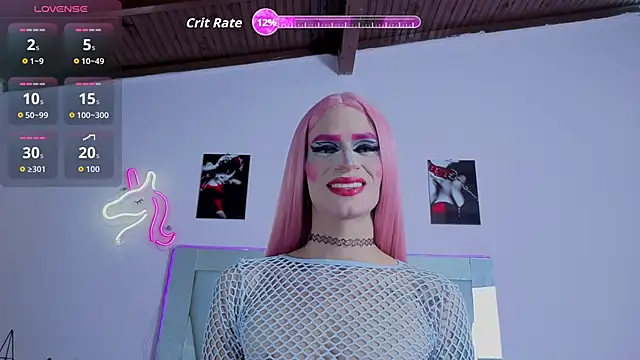 Snapshot of money_Ts_ chatting on September 2025 01:17:01 AM money Ts online show from September 2025 01:17:01 AM