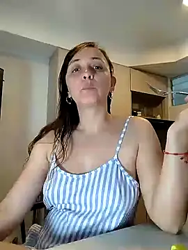 natalie cowens online show from February 2025 10:19:01 PM