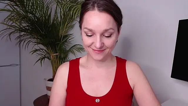 Snapshot of AliciaDesire chatting on March 2025 07:51:02 AM AliciaDesire online show from March 2025 07:51:02 AM