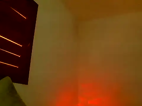 Snapshot of couplemilk chatting on December 2024 05:24:01 PM couplemilk online show from December 2024 05:24:01 PM