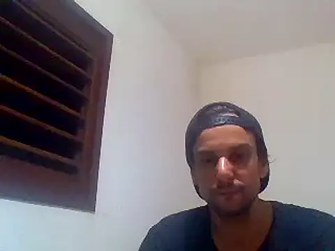 Snapshot of couplemilk chatting on December 2024 05:18:02 AM couplemilk online show from December 2024 05:18:02 AM