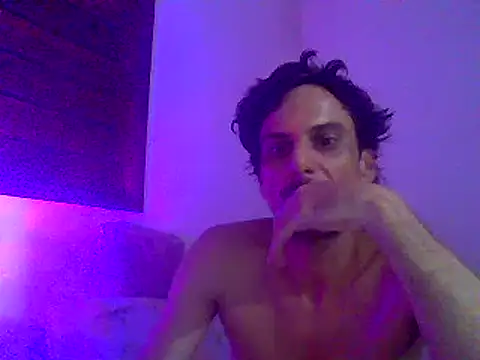 Snapshot of couplemilk chatting on December 2024 05:26:01 AM couplemilk online show from December 2024 05:26:01 AM