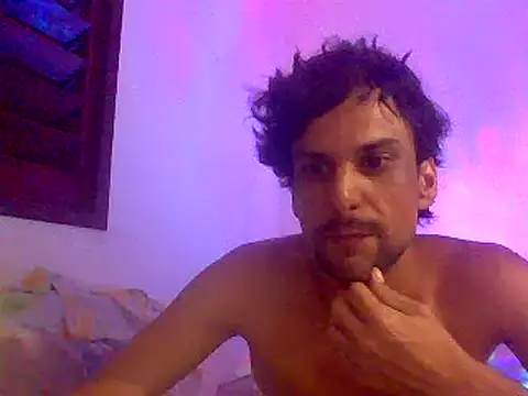 Snapshot of couplemilk chatting on December 2024 02:42:01 AM couplemilk online show from December 2024 02:42:01 AM