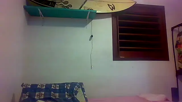 Snapshot of couplemilk chatting on January 2025 10:16:02 PM couplemilk online show from January 2025 10:16:02 PM