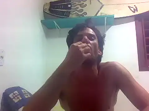 Snapshot of couplemilk chatting on January 2025 06:46:01 AM couplemilk online show from January 2025 06:46:01 AM