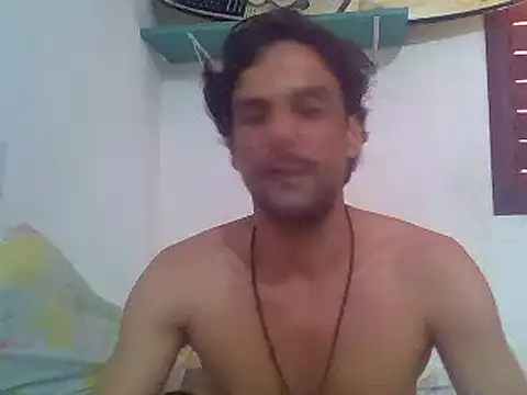 Snapshot of couplemilk chatting on January 2025 06:16:02 PM couplemilk online show from January 2025 06:16:02 PM