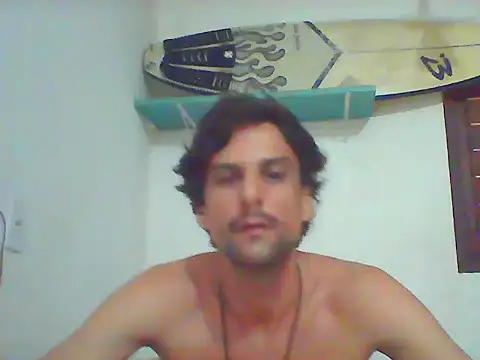 Snapshot of couplemilk chatting on January 2025 06:50:01 PM couplemilk online show from January 2025 06:50:01 PM