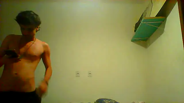 Snapshot of couplemilk chatting on February 2025 09:50:01 PM couplemilk online show from February 2025 09:50:01 PM