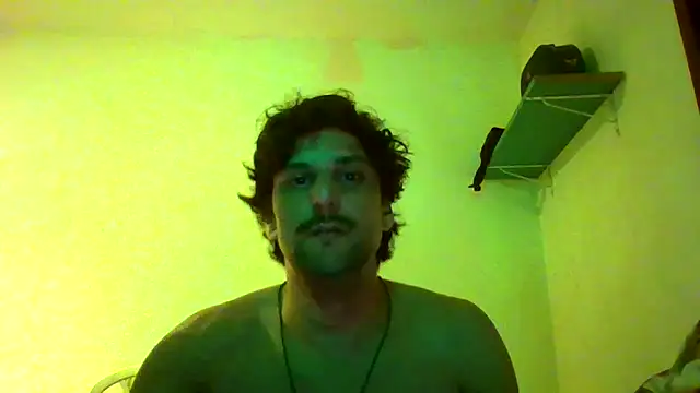 Snapshot of couplemilk chatting on March 2026 11:48:02 PM couplemilk online show from March 2026 11:48:02 PM