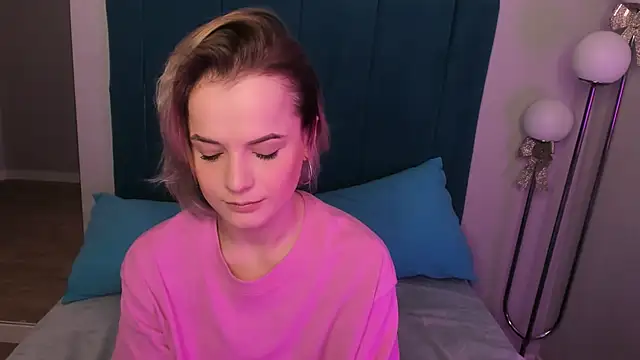 JessicaBeverly online show from March 2025 09:32:02 PM