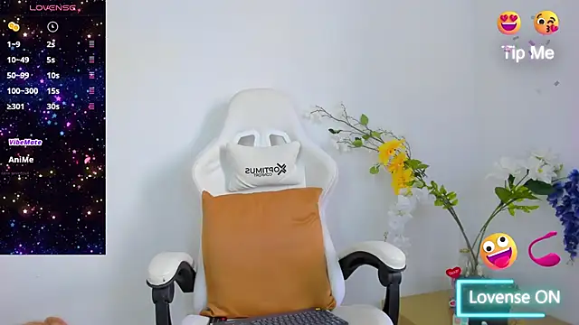 Snapshot of Linda_Crawford chatting on March 2025 07:38:01 PM Linda Crawford online show from March 2025 07:38:01 PM