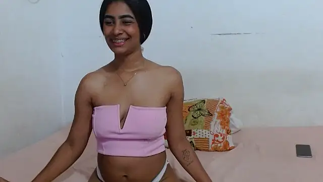 Snapshot of Lulu_and_smith chatting on March 2026 11:35:01 PM Lulu and smith online show from March 2026 11:35:01 PM