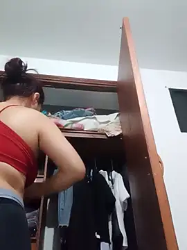 Sofia Walke1 online show from February 2026 01:33:02 PM