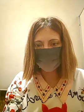 Snapshot of Lunababymylove chatting on December 2024 01:02:02 AM Lunababymylove online show from December 2024 01:02:02 AM