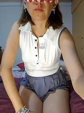 Snapshot of Lunababymylove chatting on January 2025 03:31:02 AM Lunababymylove online show from January 2025 03:31:02 AM