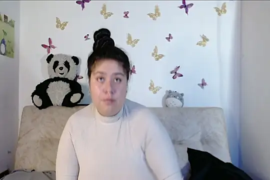 Snapshot of LennaTurnerr chatting on February 2026 09:13:01 PM LennaTurnerr online show from February 2026 09:13:01 PM