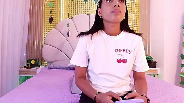 nata luna online show from March 2026 07:19:01 PM