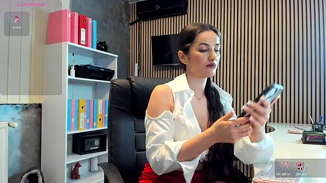 Snapshot of DaryaNew chatting on February 2026 07:46:01 PM DaryaNew online show from February 2026 07:46:01 PM