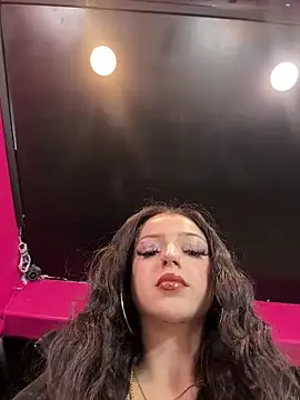 Snapshot of exoticmisfitt chatting on March 2026 02:17:02 AM exoticmisfitt online show from March 2026 02:17:02 AM