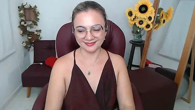 Ghada milf online show from June 2026 01:28:02 AM