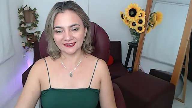 Ghada milf online show from June 2026 10:41:01 PM