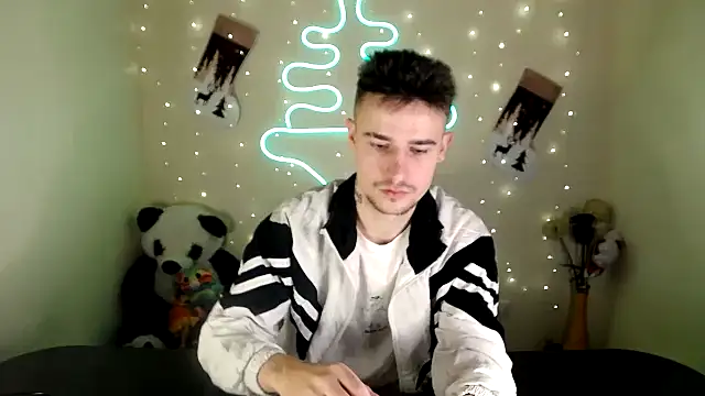 Mike severi2 online show from December 2024 05:23:02 AM