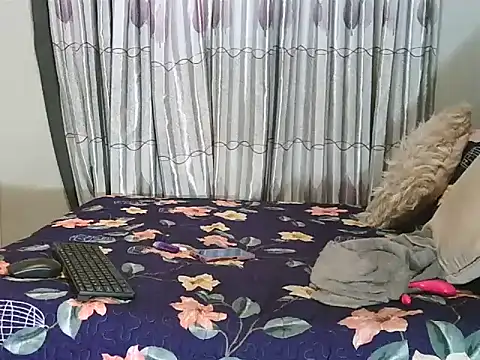 Snapshot of Amberbela chatting on December 2024 04:21:01 AM Amberbela online show from December 2024 04:21:01 AM