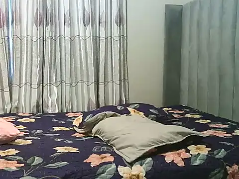 Snapshot of Amberbela chatting on December 2024 04:09:02 AM Amberbela online show from December 2024 04:09:02 AM