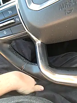 tahngarthm online show from February 2026 09:24:02 PM