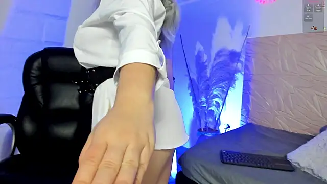 Scarlett 1007 online show from January 2025 11:02:02 AM