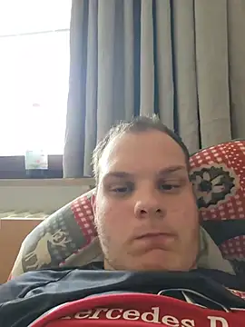 Nicolasjlhkjzl online show from July 2026 03:05:01 PM