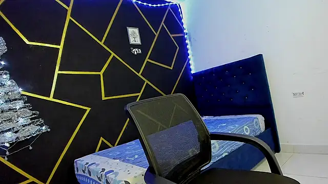 Snapshot of JANER_03 chatting on December 2024 04:29:02 PM JANER 03 online show from December 2024 04:29:02 PM