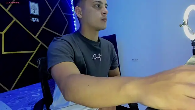 Snapshot of JANER_03 chatting on December 2024 03:48:02 PM JANER 03 online show from December 2024 03:48:02 PM