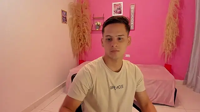 Snapshot of JANER_03 chatting on October 2025 09:14:01 PM JANER 03 online show from October 2025 09:14:01 PM