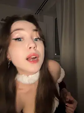 Peachy Dream online show from December 2024 01:10:01 AM