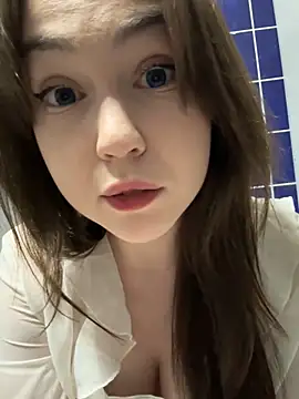 Peachy Dream online show from March 2025 10:37:01 PM