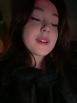 Peachy Dream online show from September 2025 06:11:02 PM