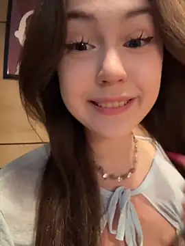 Peachy Dream online show from June 2026 04:28:02 PM