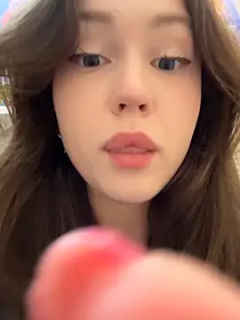 Peachy Dream online show from June 2026 05:28:02 PM