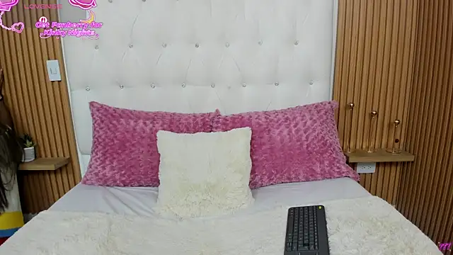 MartinaWestt online show from July 2026 01:12:01 AM