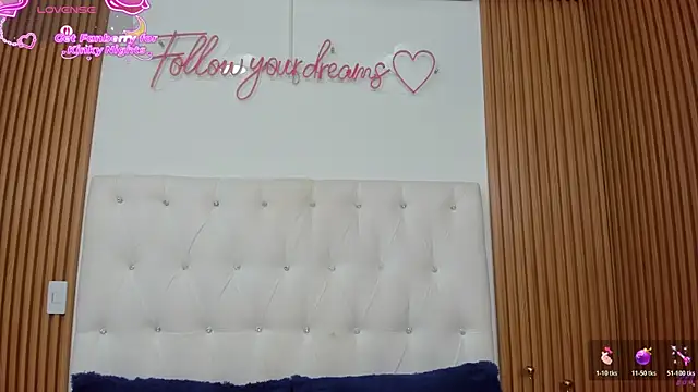 MartinaWestt online show from July 2026 01:08:01 AM