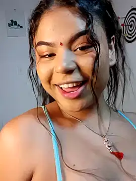 Snapshot of Cleo_hills chatting on December 2024 01:33:01 PM Cleo hills online show from December 2024 01:33:01 PM