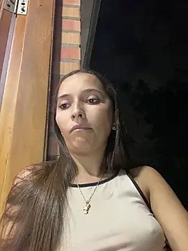 Snapshot of Penelope-Hot chatting on December 2024 11:28:02 PM Penelope-Hot online show from December 2024 11:28:02 PM