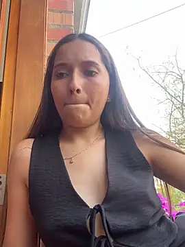 Snapshot of Penelope-Hot chatting on March 2025 09:22:01 PM Penelope-Hot online show from March 2025 09:22:01 PM