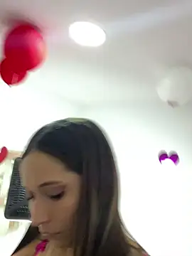 Snapshot of Penelope-Hot chatting on March 2025 12:43:01 AM Penelope-Hot online show from March 2025 12:43:01 AM