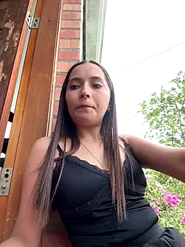 Snapshot of Penelope-Hot chatting on September 2025 09:20:01 PM Penelope-Hot online show from September 2025 09:20:01 PM