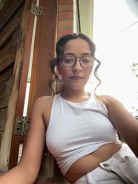Penelope-Hot online show from April 2026 09:01:02 PM
